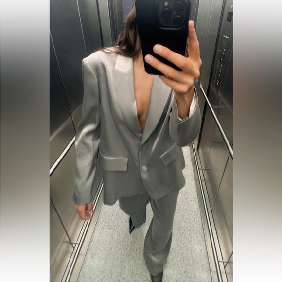 ZARA 2 PIECES MATCHING SET METALLIC JACKET AND METALLIC PANTS - Picture 9 of 16